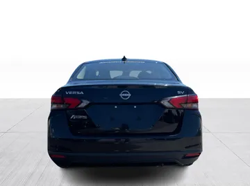 2024 Nissan Versa - image 12