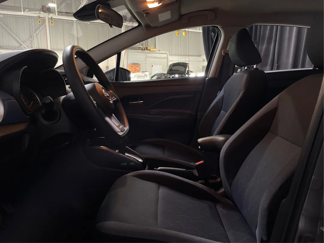 2025 Nissan Versa — photo 3