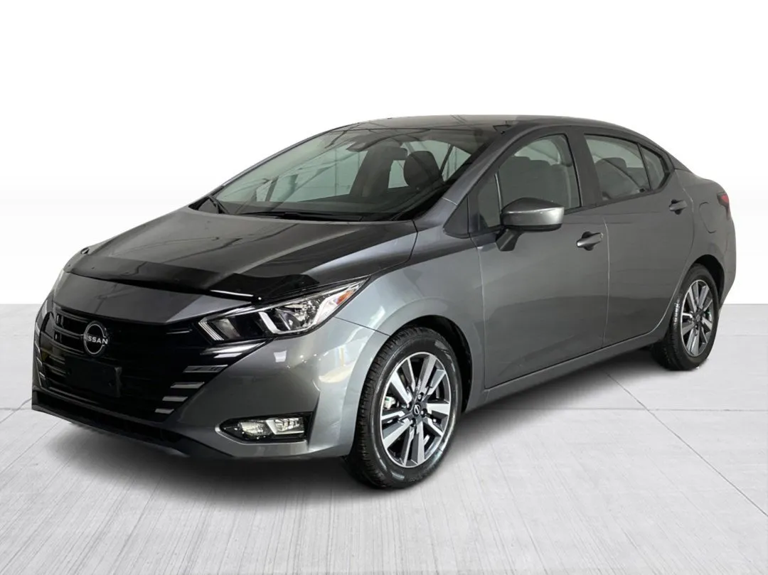 2025 Nissan Versa — photo 8