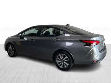 2025 Nissan Versa - image 11