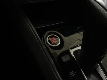 2025 Nissan Versa - image 21