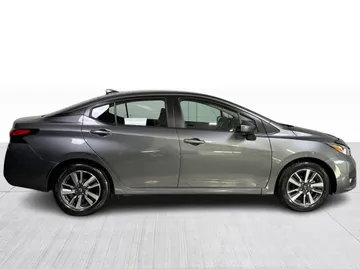2025 Nissan Versa - image 2