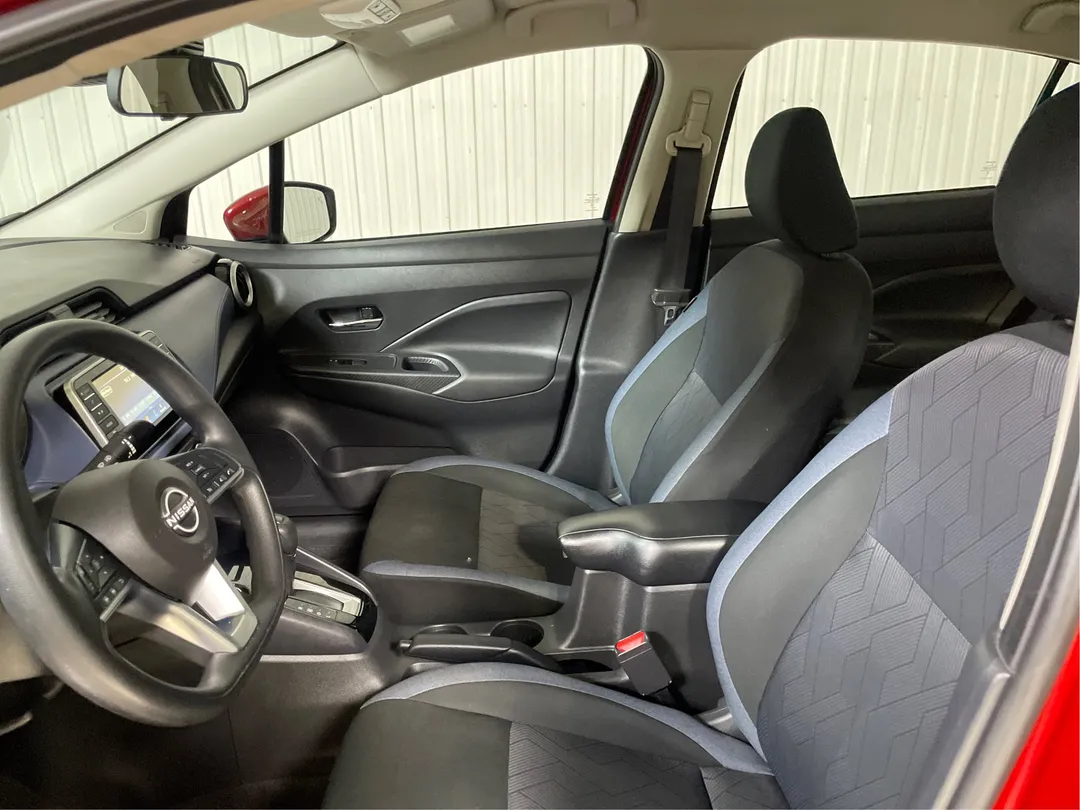 2024 Nissan Versa — photo 3
