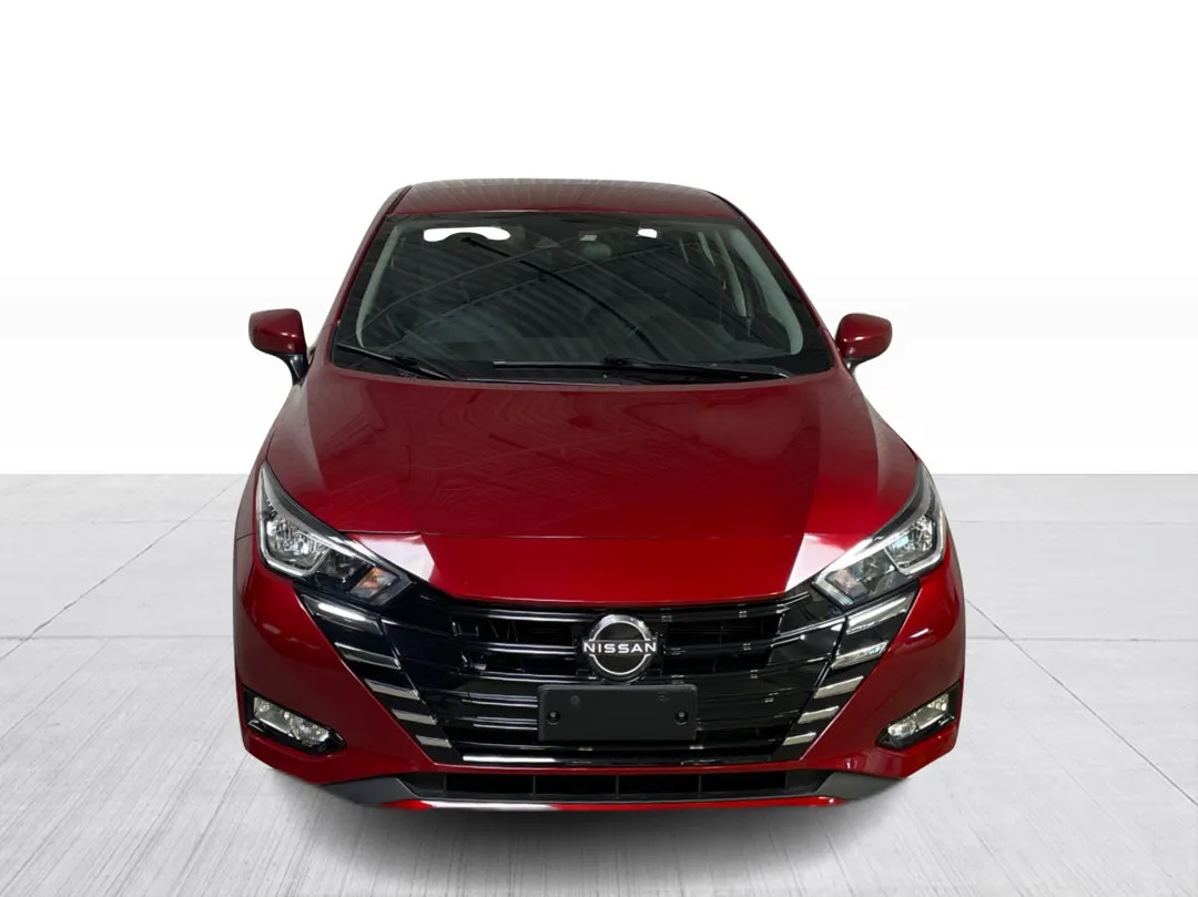 2024 Nissan Versa — photo 6