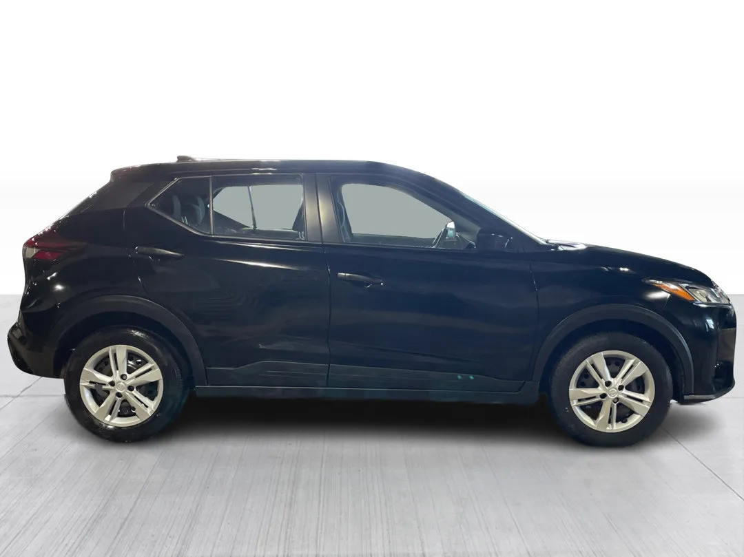 2024 Nissan Kicks — photo 2