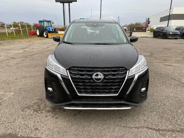 2024 Nissan Kicks - image 2