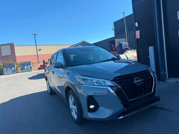 2023 Nissan Kicks - image principale