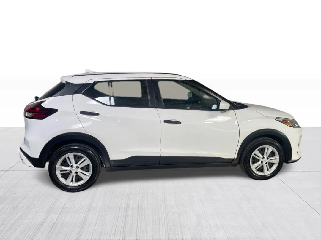 2024 Nissan Kicks — photo 2