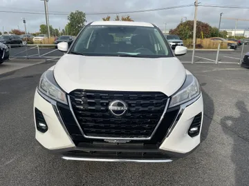 2024 Nissan Kicks - image 2