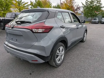 2024 Nissan Kicks - image 3