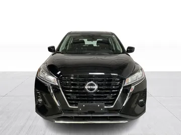2025 Nissan Kicks Play - image 8