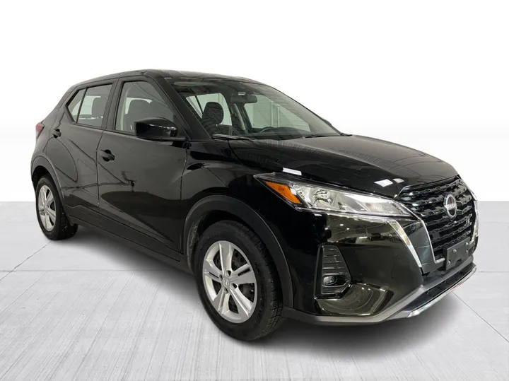 2025 Nissan Kicks Play