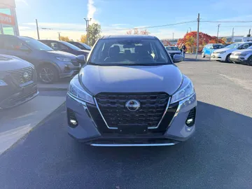 2024 Nissan Kicks - image 2