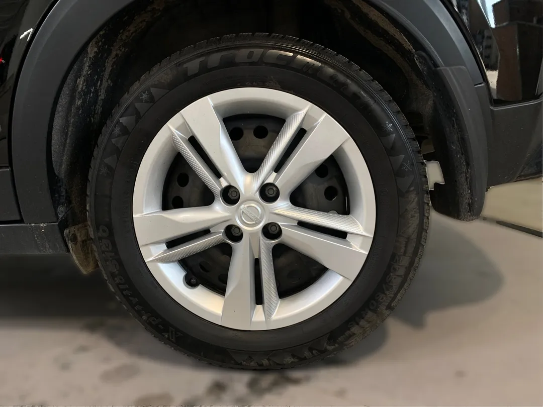 2023 Nissan Kicks — photo 5