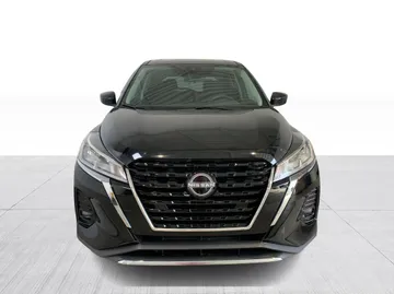 2023 Nissan Kicks - image 8