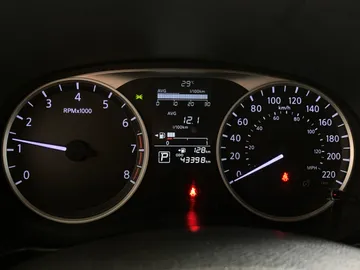 2023 Nissan Kicks - image 16