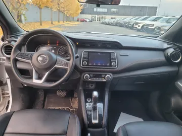 2019 Nissan Kicks - image 8