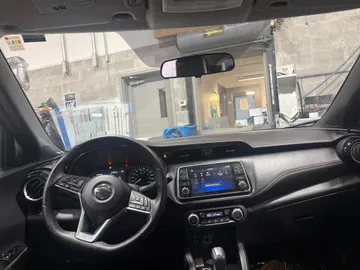 2019 Nissan Kicks - image 9