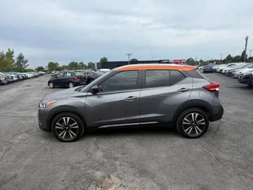 2018 Nissan Kicks - image 4