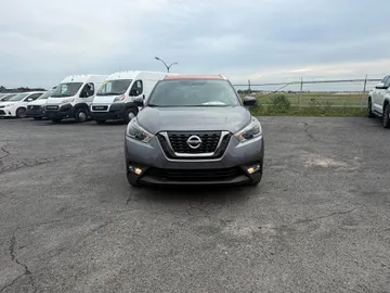 2018 Nissan Kicks - image 2
