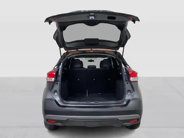 2019 Nissan Kicks - image 13