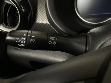 2019 Nissan Kicks - image 16