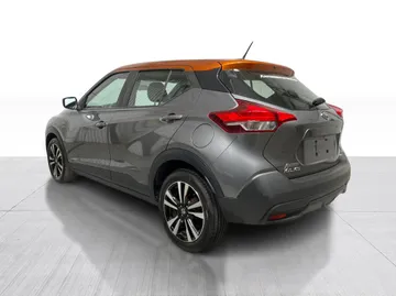 2019 Nissan Kicks - image 11