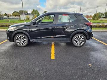 2024 Nissan Kicks - image 4