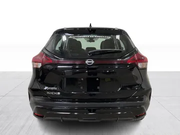 2025 Nissan Kicks Play - image 12