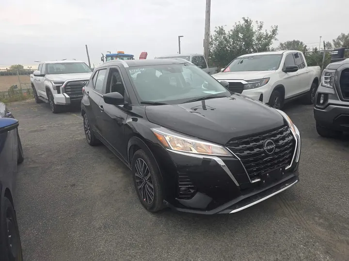 2025 Nissan Kicks Play - main image