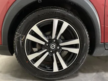 2020 Nissan Kicks - image 6