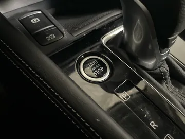 2024 Nissan Kicks - image 21