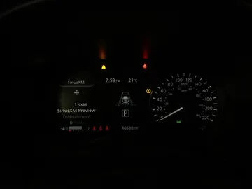 2025 Nissan Kicks Play - image 15
