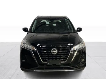 2025 Nissan Kicks Play - image 2