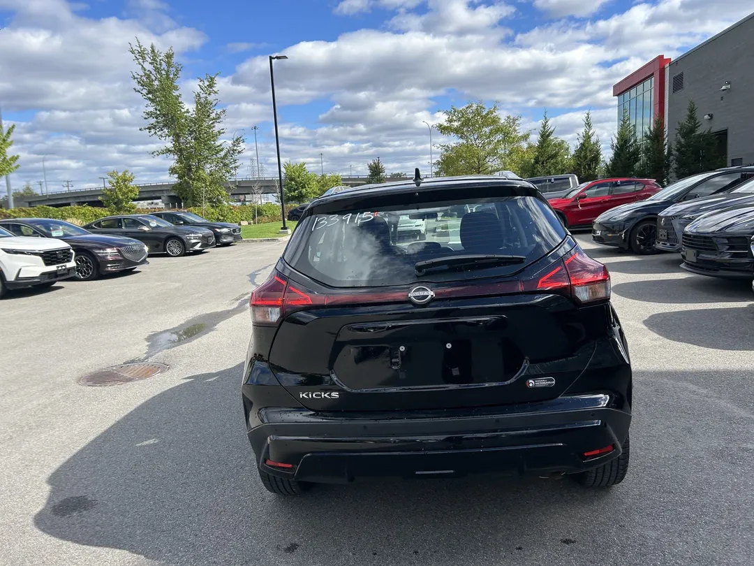 2025 Nissan Kicks Play SV, photo 5