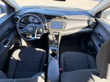 2024 Nissan Kicks - image 9