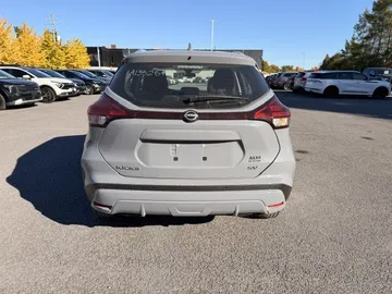2024 Nissan Kicks - image 6