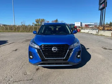 2024 Nissan Kicks - image 2
