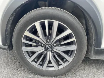 2024 Nissan Kicks - image 7