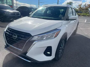 2024 Nissan Kicks - image 3