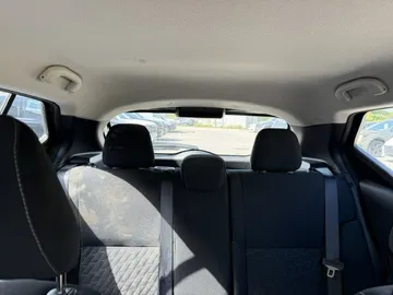 2025 Nissan Kicks Play - image 7