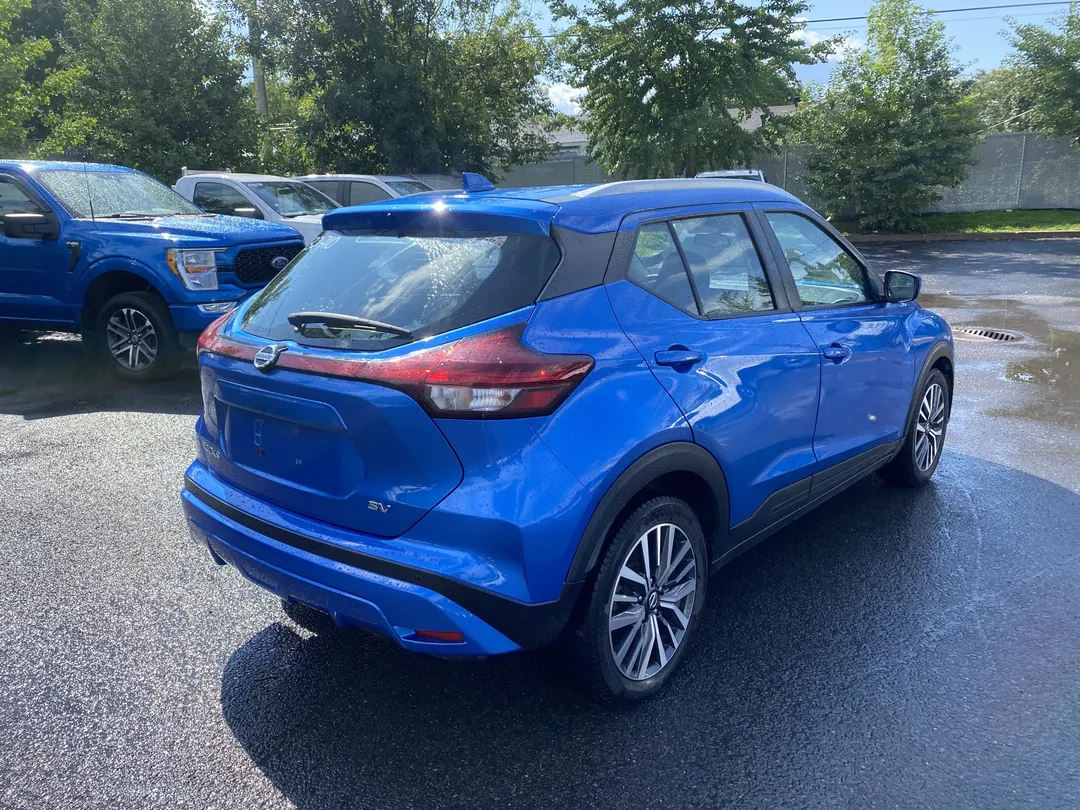 2021 Nissan Kicks — photo 3