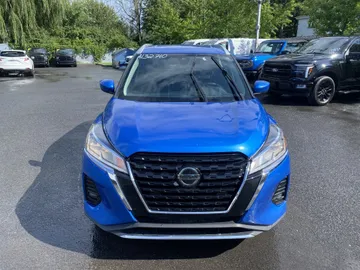 2021 Nissan Kicks - image 2