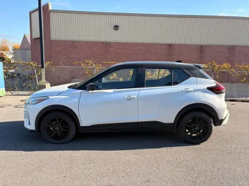 2024 Nissan Kicks - image 6