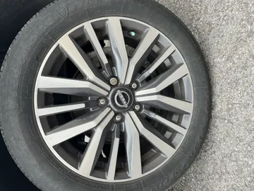 2024 Nissan Kicks - image 7