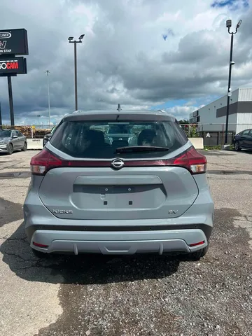 2024 Nissan Kicks - image 7