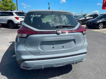 2025 Nissan Kicks Play - image 6
