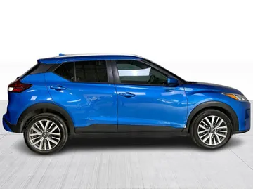 2024 Nissan Kicks - image 2