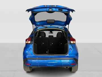 2024 Nissan Kicks - image 13