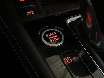 2024 Nissan Kicks - image 21